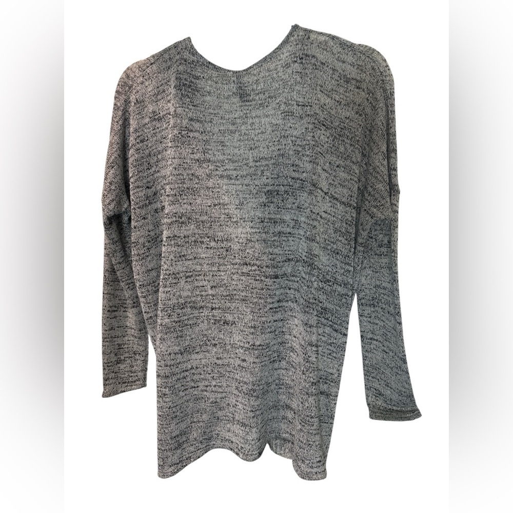 H&M Divided Gray Draped Wrap Front Top Women’s Medium - Picture 5 of 6